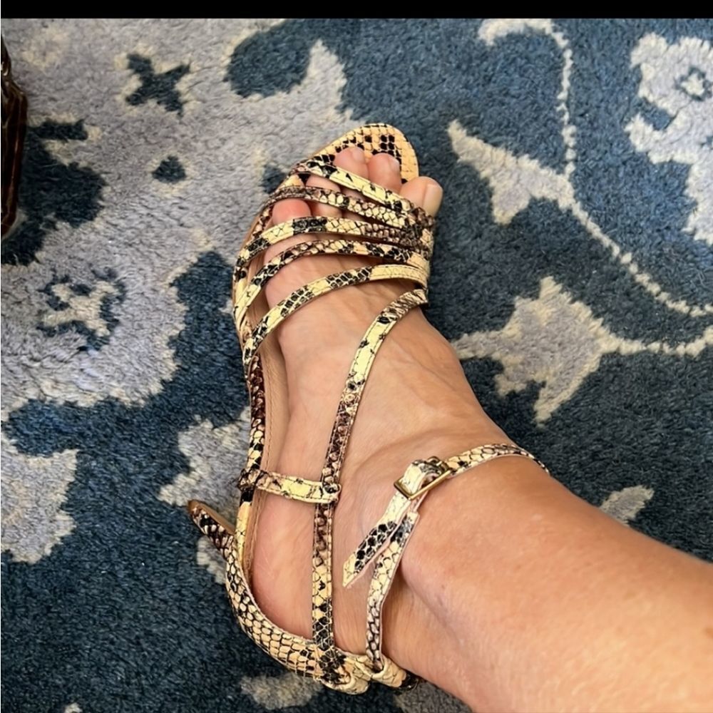 Hal Rubenstein all leather snake print strappy heels (9) - Picture 11 of 12